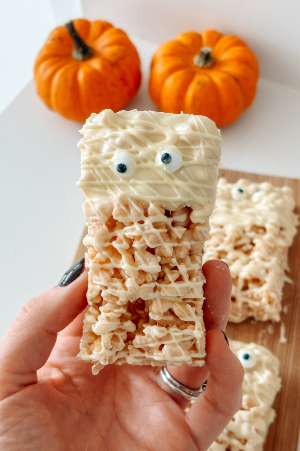 mummy rice krispie treats