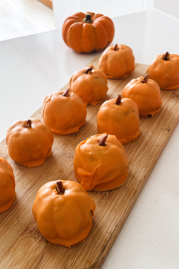 pumpkin cake pop