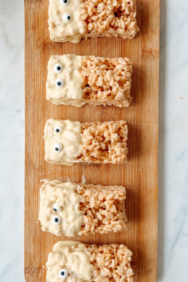rice krispie mummy treats