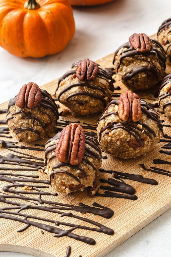 maple and pecan energy balls