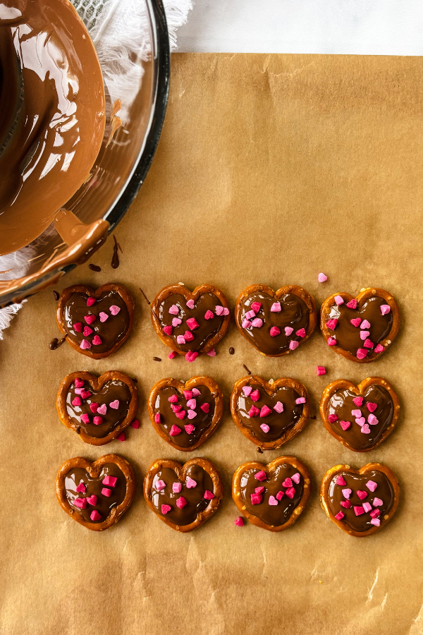 valentines heart shaped pretzels